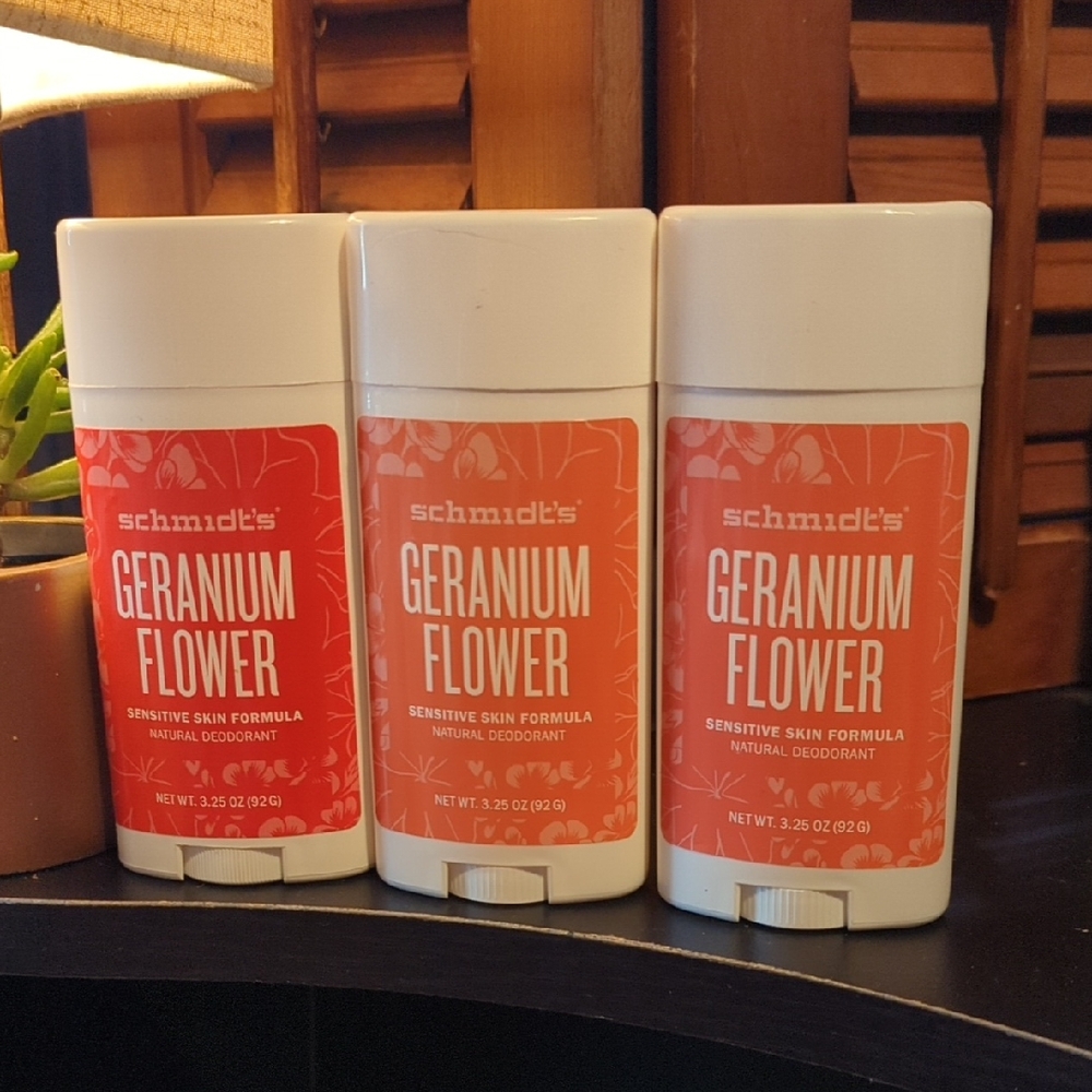 Schmidt's Geranium Flower Deodorant Sensitive Skin Lot Of 3 Coconut Oil 3.25 NEW